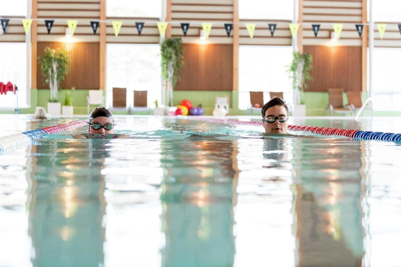 First Camp Enabadet - Raettvik Hotel Buitenkant foto