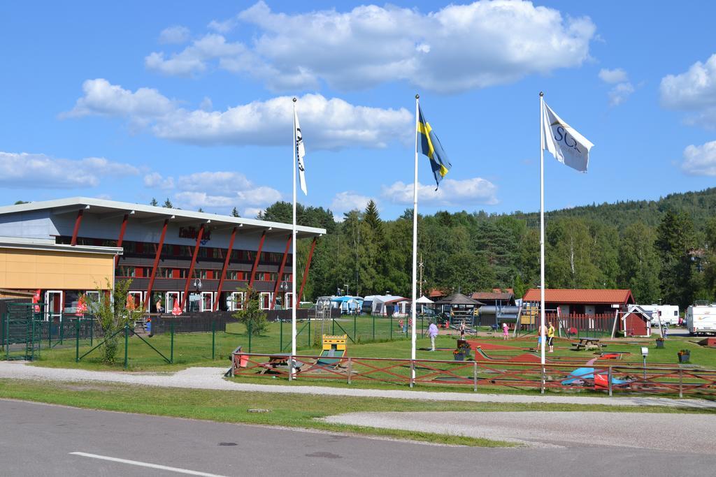 First Camp Enabadet - Raettvik Hotel Buitenkant foto